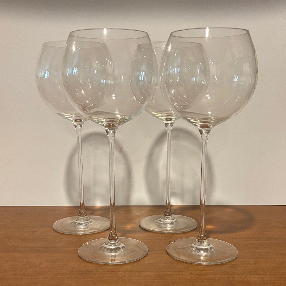 Crate&Barrel Clear Wine Glass Set